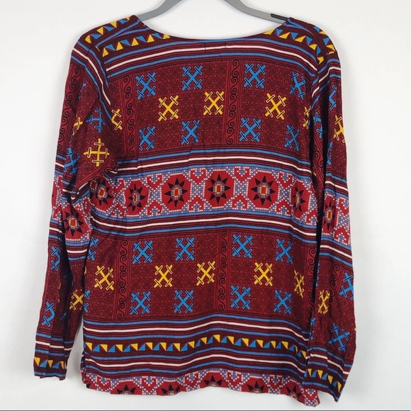 EARTHBOUND trading co long sleeved slit neck top - Picture 5 of 5